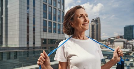 Boldog nő menopauza tünetek nélkül